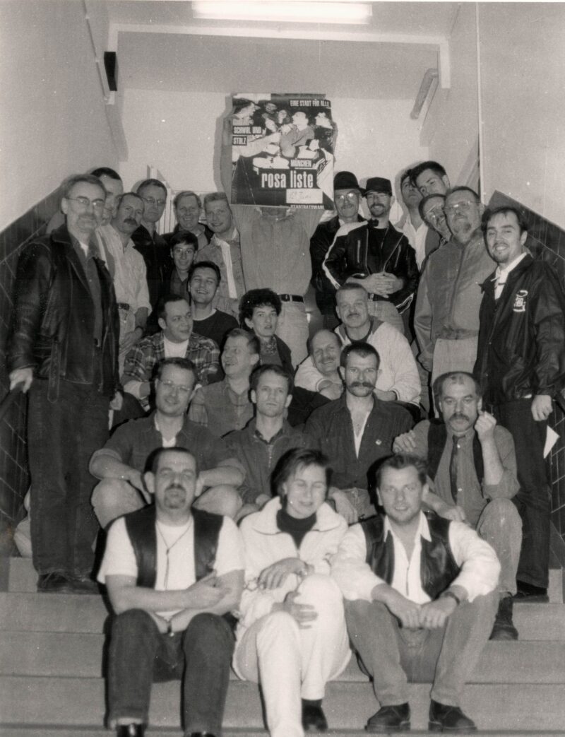 Thomas Niederbühl (front right) at the founding of