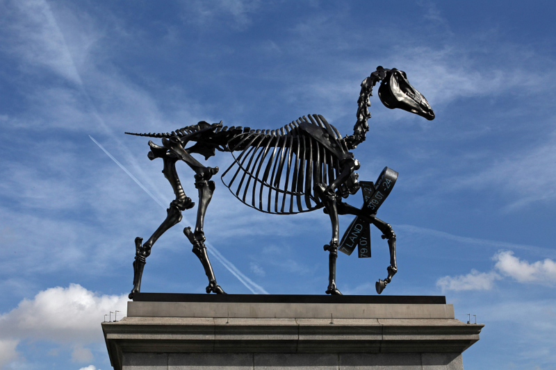 Hans Haacke Gift Horse, 2015 © VG Bild-Kunst, Bonn