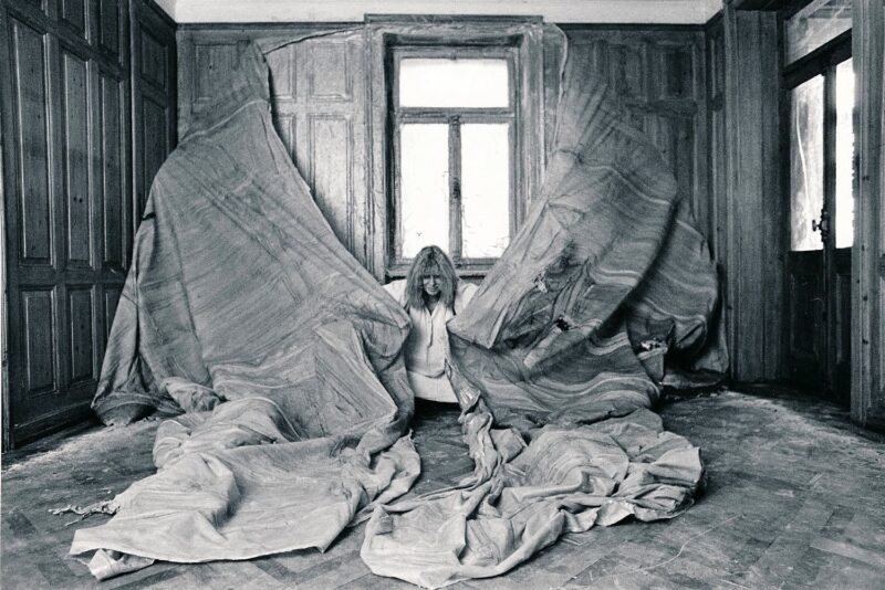 Heidi Bucher during the skinning process of Gentlemen’s Study, 1978, The Estate of Heidi Bucher, Photo: Hans Peter Siffert