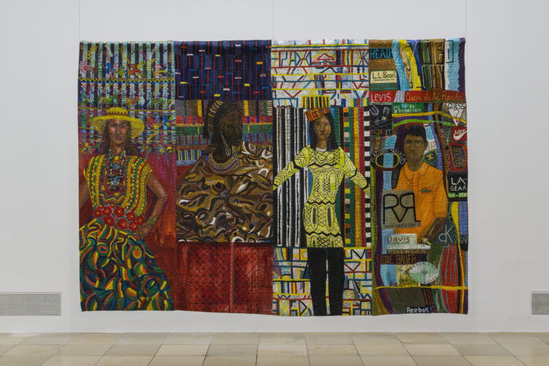 Pacita Abad, Cross Cultural Dressing, 1993, Installationsansicht, Haus der Kunst, 2021, Foto: Maximilian Geuter