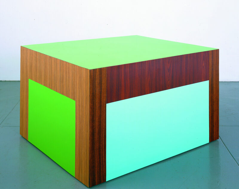Richard Artschwager Table (Somewhat), 2007 Formica on wood 30 1/8 x 43 1/2 x 52 in. (76.5 x 110.5 x 132.1 cm) Collection of Linda and Bob Gersh © VG Bild-Kunst, Bonn 2013