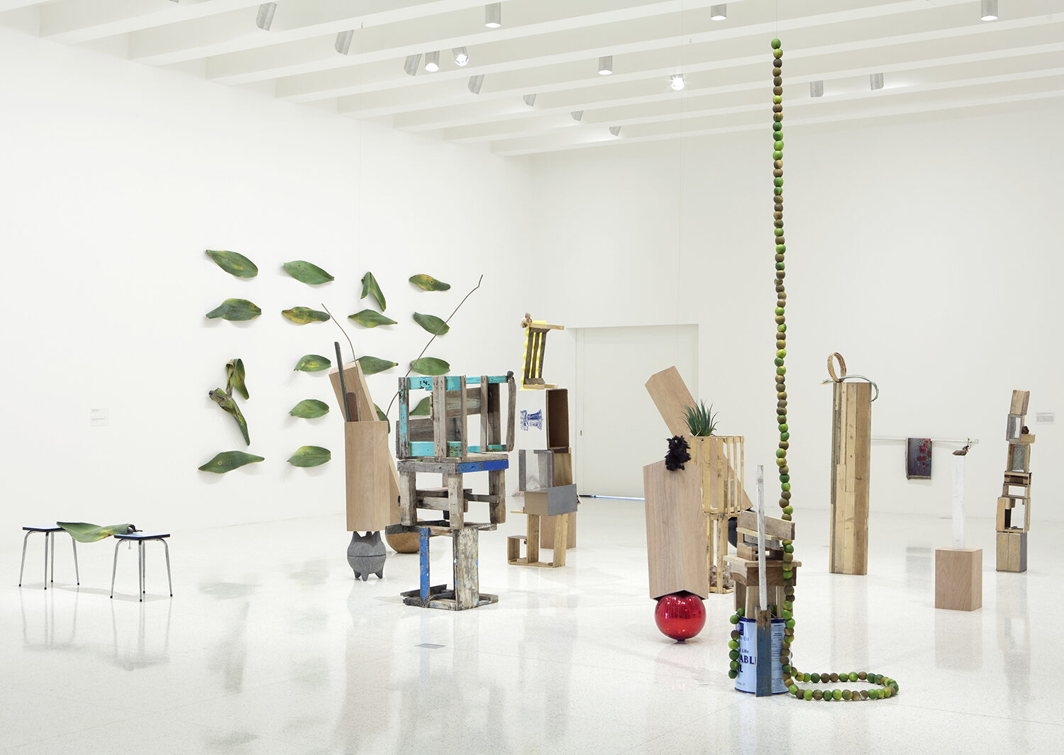 Abraham Cruzvillegas — The Autoconstrucción Suites - Haus der Kunst