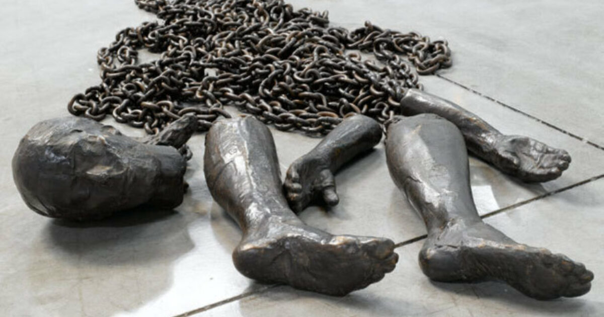 Kiki Smith - Procession | Haus der Kunst Munich