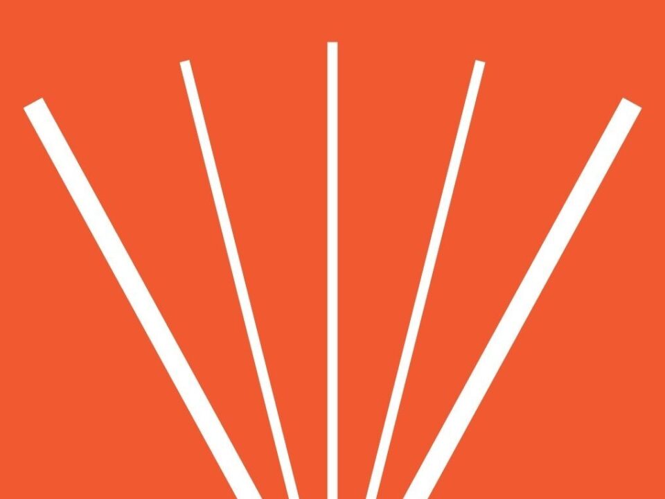 Orangener Hintergrund mit weißen Streifen.